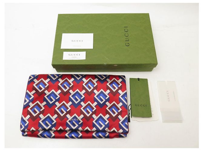 ALMOFADA GUCCI NOVA COM BOLSA DE VIAGEM GEOMETRIC G LOGO 662425 PILLOW & POUCH - vista 6
