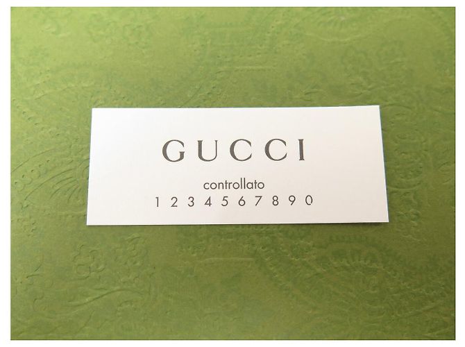 ALMOFADA GUCCI NOVA COM BOLSA DE VIAGEM GEOMETRIC G LOGO 662425 PILLOW & POUCH - vista 7