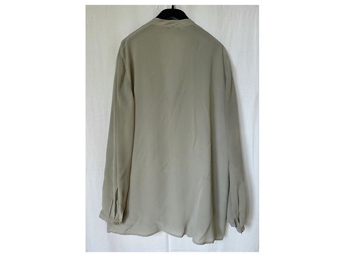 Giorgio Armani Camisa Oversize em Seda Bege - vista 3