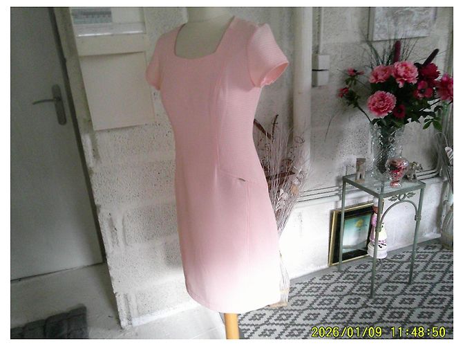Autre Marque Vestido Rosa Texturizado De Facto - vista 4