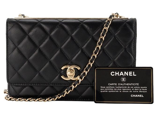 CHANEL - Borsa a tracolla Wallet On Chain Trendy CC Chanel in pelle liscia nera - vista 10
