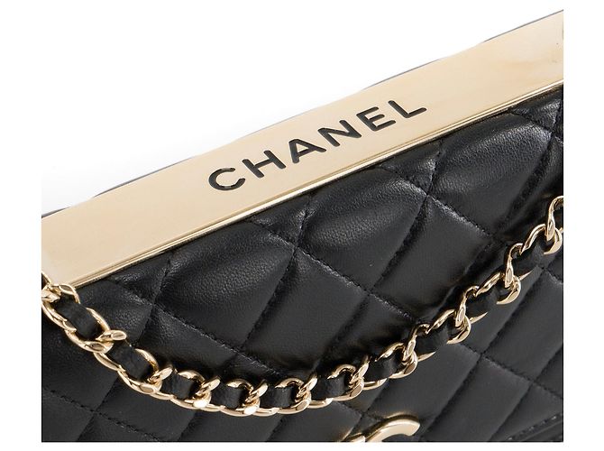 CHANEL - Borsa a tracolla Wallet On Chain Trendy CC Chanel in pelle liscia nera - vista 6