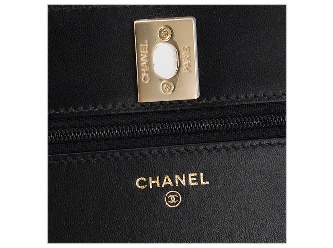 CHANEL - Borsa a tracolla Wallet On Chain Trendy CC Chanel in pelle liscia nera - vista 8