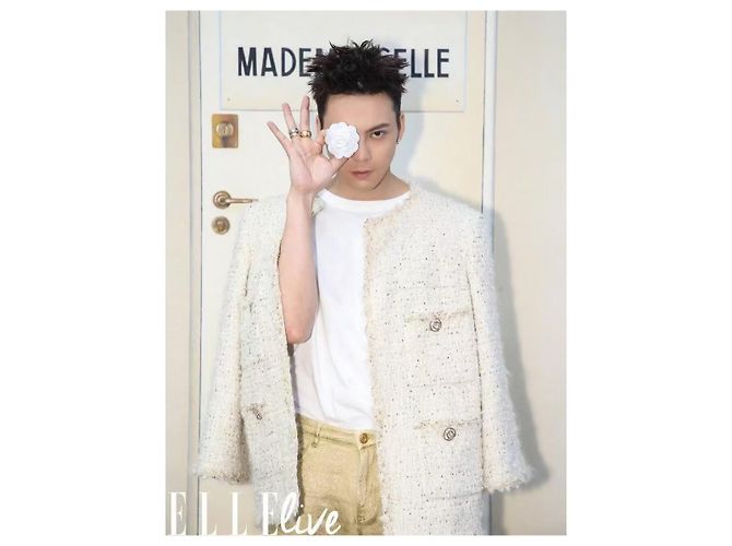 Chanel 19 Egypt Jackets - view 2