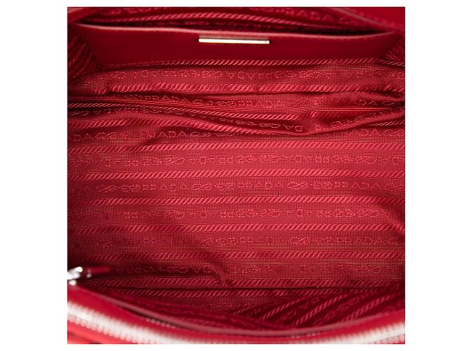 Bolsa Galleria Double Zip Medium em Tessuto e Saffiano Stitch vermelha Prada - vista 4