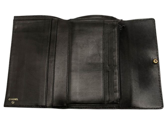 Chanel CC Long Wallet mit Klappe aus schwarzem Kalbsleder - Ansicht 4