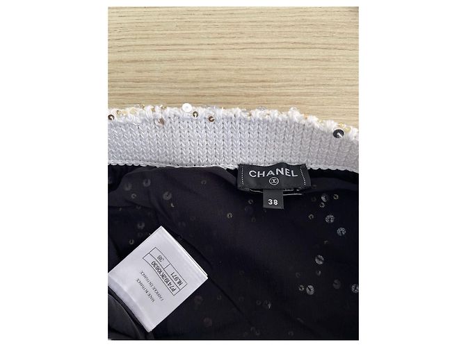 Falda Chanel 23C negra con lentejuelas - vista 3