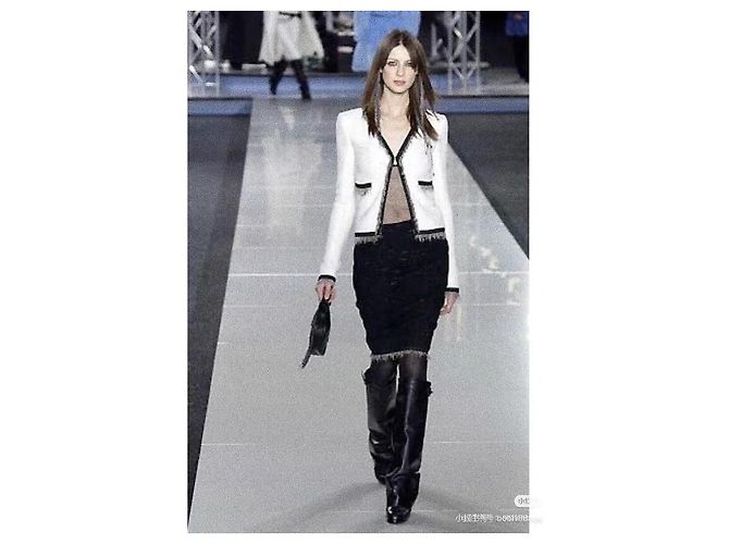 Chanel 02A Tweed Jacke Weiß - Ansicht 6