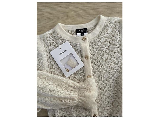 Chanel 23K Malha de Cashmere Branca - vista 4