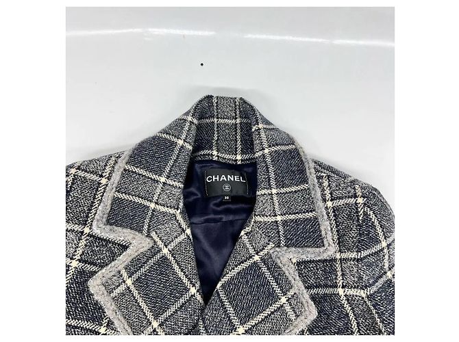 Chaqueta Chanel de tweed gris - vista 3