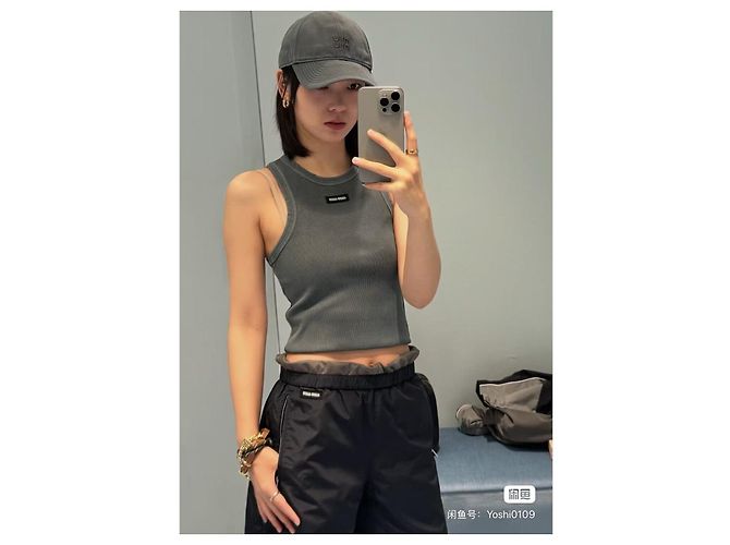 Miu Miu Cropped Top aus Baumwolle Rippstrick Grau - Ansicht 5