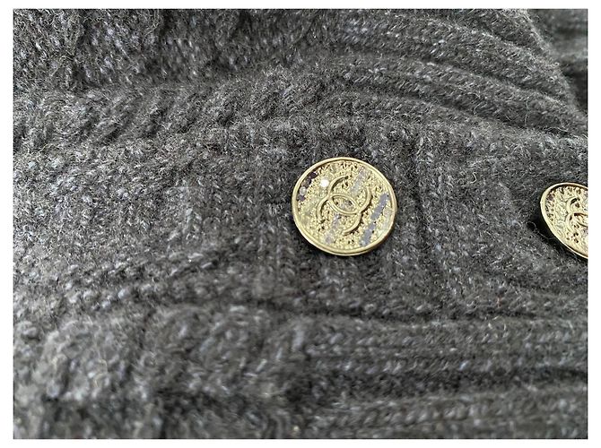 Cárdigan Chanel 23B de punto en cashmere azul marino - vista 5