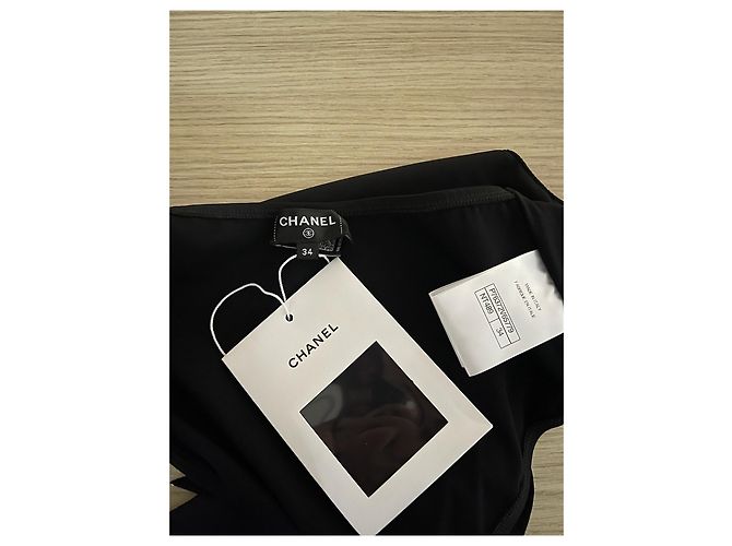 Maiô Chanel 24C - vista 3