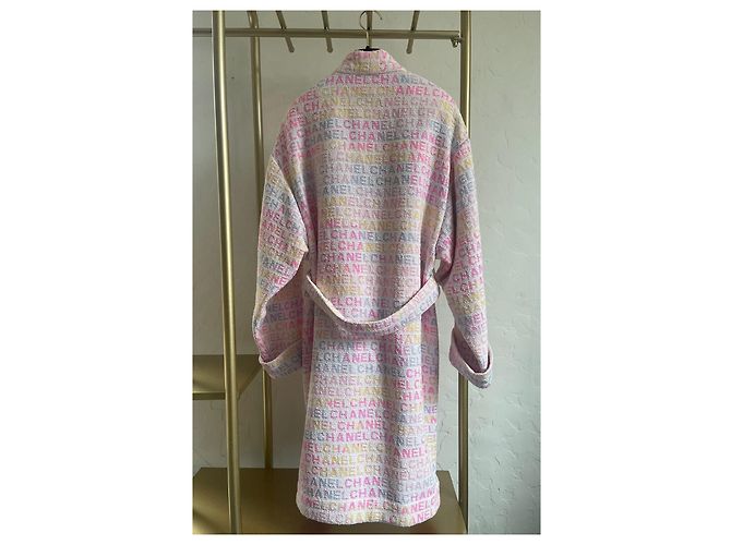 Chanel 24C Jacke aus Seide Rosa Größe 36 - Ansicht 2