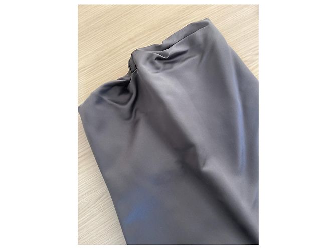 Prada Kleid aus grauer Seide trägerlos Satin - Ansicht 4