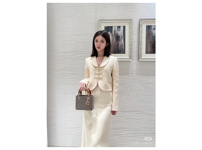 Dior Jacke aus weißer Seide - Ansicht 5