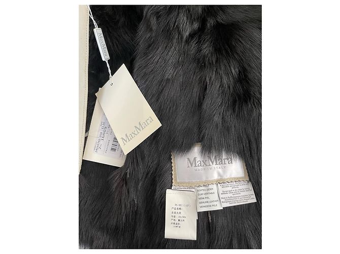 Cappotto Max Mara in shearling nero taglia 40 - vista 3