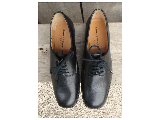 Robert Clergerie Derby Schuhe aus schwarzem Leder - Ansicht 2