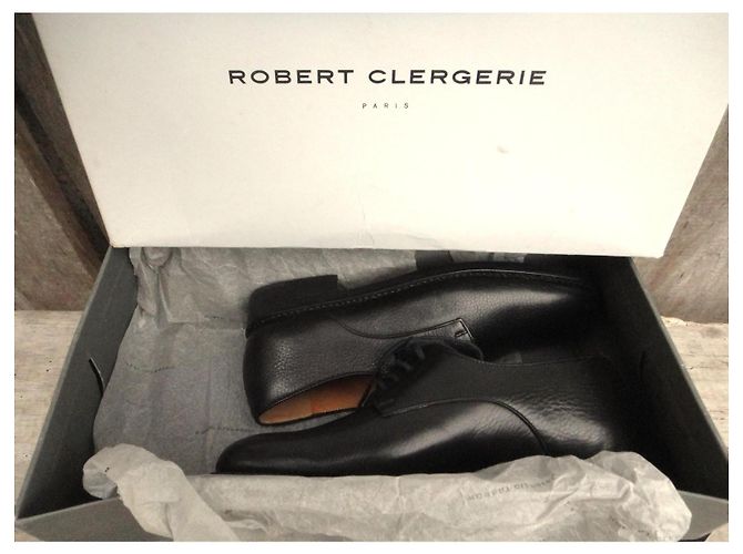 Robert Clergerie Derby Schuhe aus schwarzem Leder - Ansicht 4
