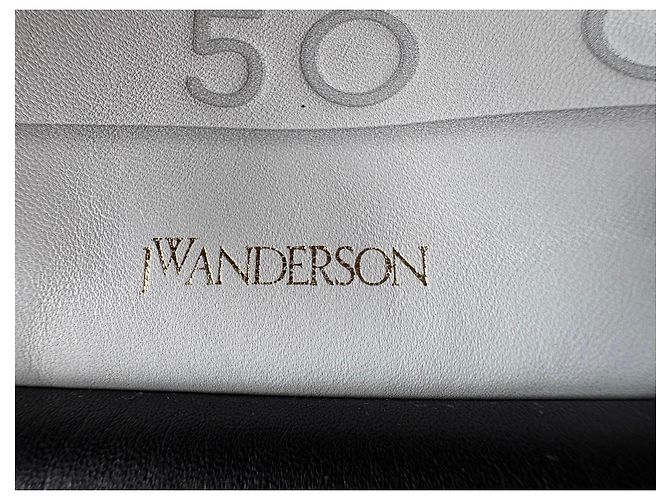 JW Anderson Bumper 15 “Cassette” – borsa a spalla in pelle bianca e nera - vista 3