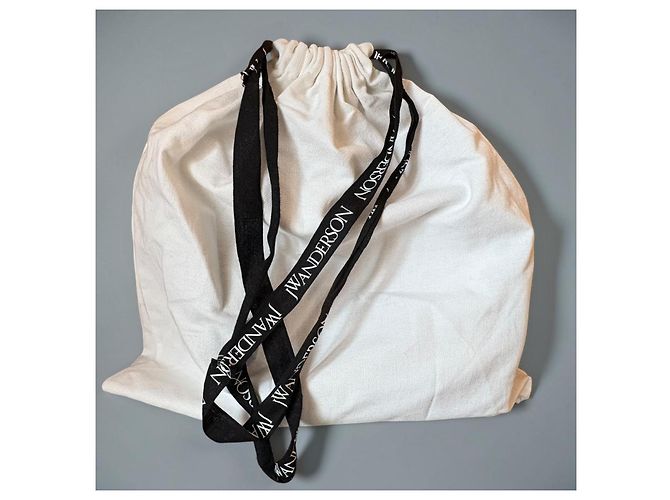 JW Anderson Bumper 15 “Cassette” – borsa a spalla in pelle bianca e nera - vista 4