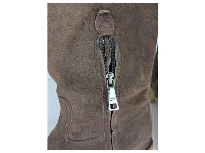 Botas altas de piel marrón Prada - vista 17