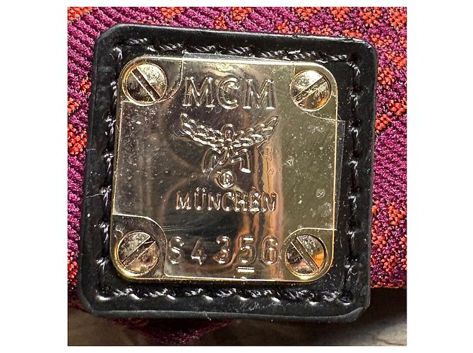 MCM Marlene – Collezione Autunno/Inverno 2013 in pelle e cavallino - vista 2