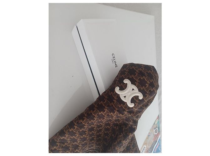 Céline Cappello bucket in cotone con monogramma Triomphe di Celine - vista 8