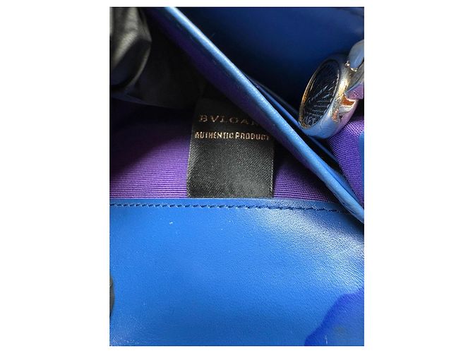 Bulgari Monete – Cartera grande de piel Dazzling Blue – Ref. 37647 - vista 3