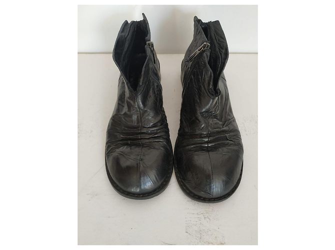 Rundholz women's black leather ankle boots - view 2