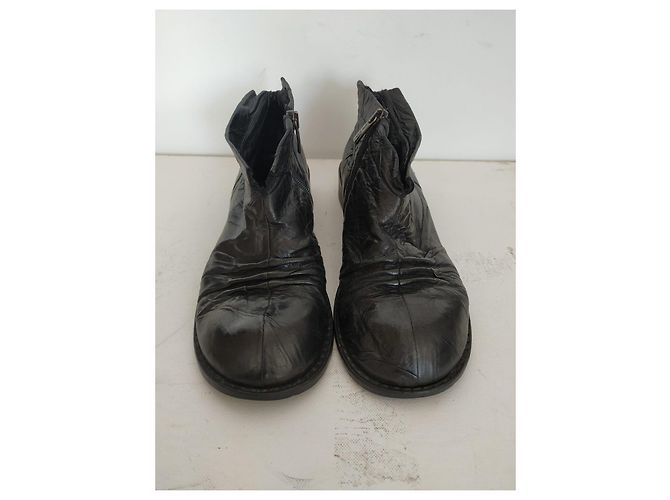 Rundholz women's black leather ankle boots - view 4