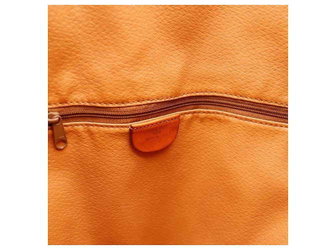 Céline Sac Seau Celine Monogram en Cuir Marron - vue 12