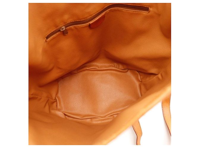 Céline Sac Seau Celine Monogram en Cuir Marron - vue 13