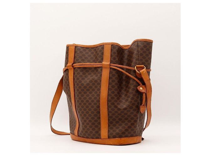 Céline Sac Seau Celine Monogram en Cuir Marron - vue 2