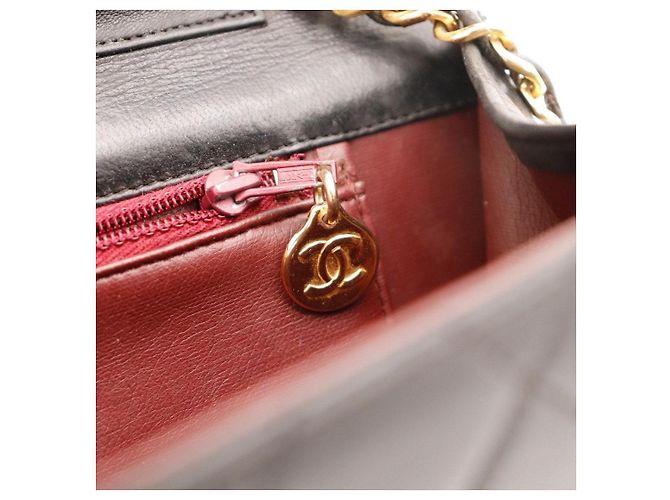 Borsa Chanel Flap Bag in pelle di agnello nera - vista 13