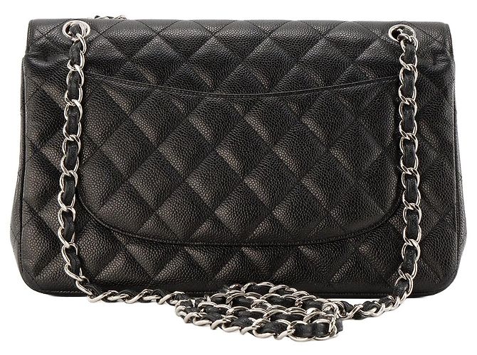 CHANEL - Borsa a tracolla Classique/Timeless Jumbo Chanel in pelle caviar nera - vista 3