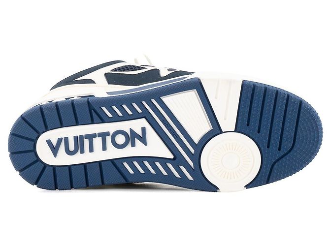LOUIS VUITTON - LV Skate Louis Vuitton Sneaker aus dunkelblauem Canvas (T37,5) - Ansicht 3