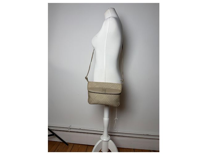 Vintage Givenchy 4G Monogram Schultertasche mit Klappe Ende der 1980er Beige - Ansicht 6