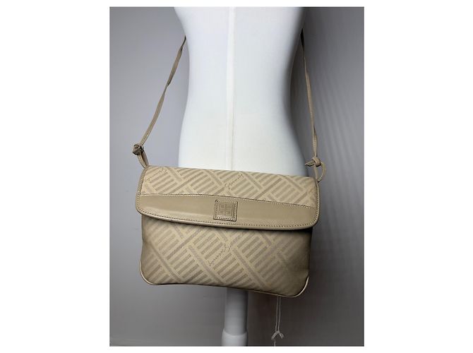 Vintage Givenchy 4G Monogram Schultertasche mit Klappe Ende der 1980er Beige - Ansicht 9
