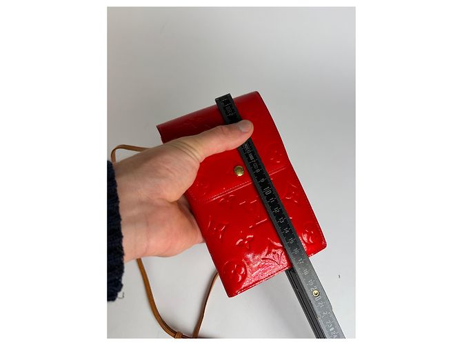 Vintage Louis Vuitton Monogram Monogram Vernis Wallet on Chain Late 1990s Red - view 12