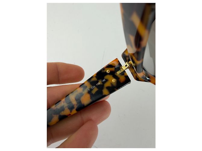 Occhiali da sole Vintage Fendi Cat-Eye Tartarugati e Oro c. primi anni '90 - vista 5