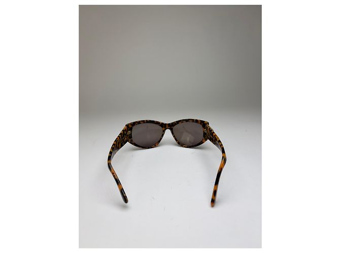 Occhiali da sole Vintage Fendi Cat-Eye Tartarugati e Oro c. primi anni '90 - vista 6