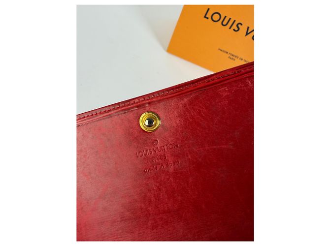 Vintage Louis Vuitton Epi Leather Bifold Wallet 2001 Red - view 5