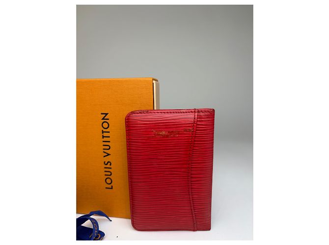 Vintage Louis Vuitton Epi Leather Bifold Wallet 2002 Red - view 11