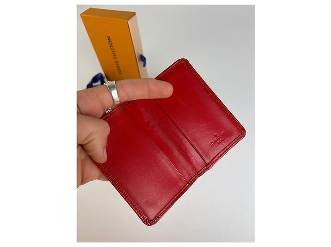 Vintage Louis Vuitton Epi Leather Bifold Wallet 2002 Red - view 3