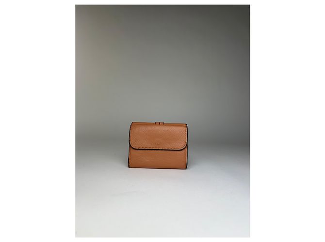 Vintage Chloé Pebbled Leather Bifold Wallet Tan - view 13