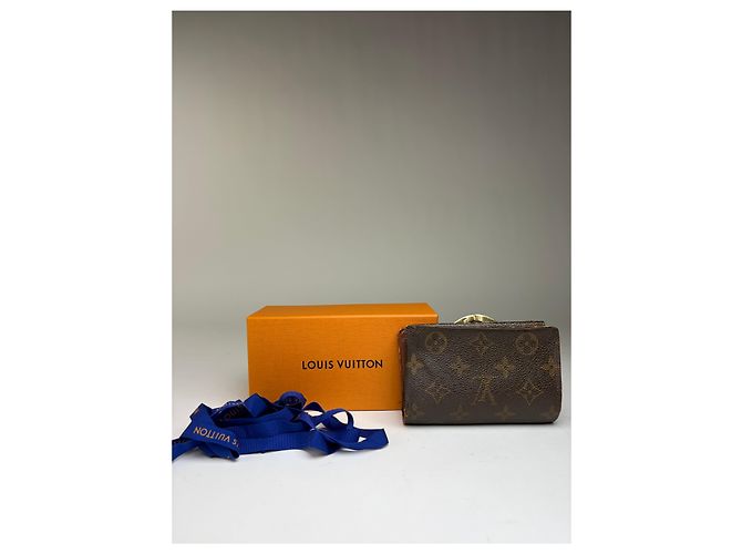 Vintage Louis Vuitton Monogram Canvas Bifold Wallet 2012 Brown - view 2