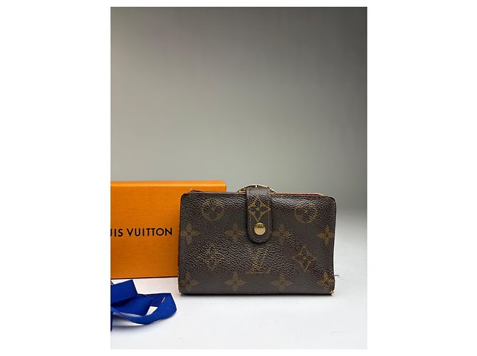 Vintage Louis Vuitton Monogram Canvas Bifold Wallet 2012 Brown - view 9