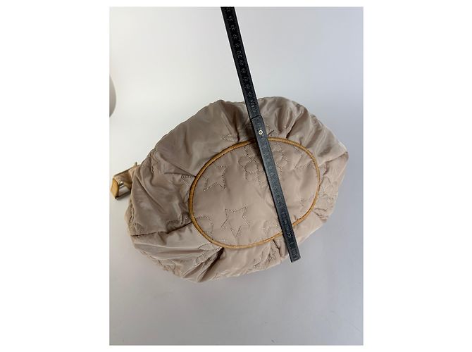 Stella Mc Cartney Vintage Stella McCartney gesteppte Nylon Hobo Bag Light Beige - Ansicht 11
