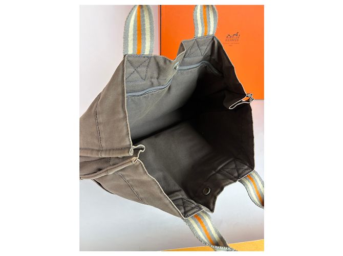 Borsa Tote Vintage Hermès Troca Canvas Fine anni 1990 Grigio Scuro Arancione - vista 3